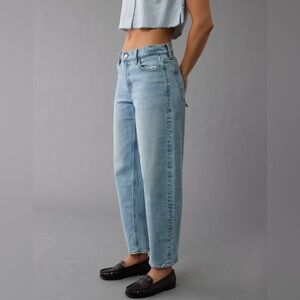 LIKE NEW American Eagle Stretch Barrel Jeans